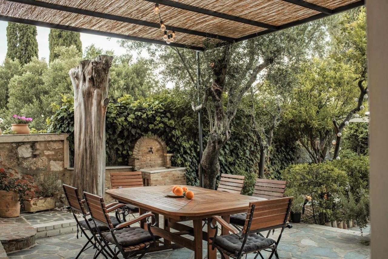 Villa Gioia - Secret Gem With Private Garden Katastárion 外观 照片